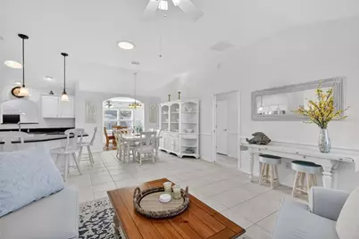 938 Joanna Lane, The Villages, FL 32162 - Photo 7