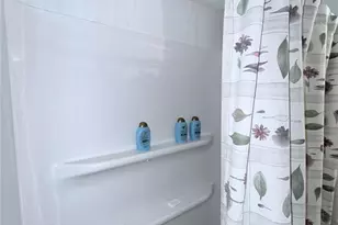 1370 County Dr, Tavares, FL 32778 - Photo 9