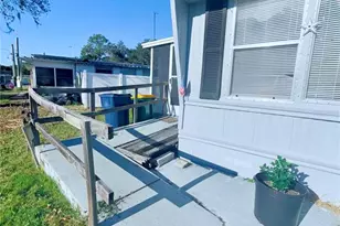 1370 County Dr, Tavares, FL 32778 - Photo 13