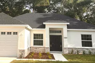 10935 Margaret Dr, Tavares, FL 32778 - Photo 1