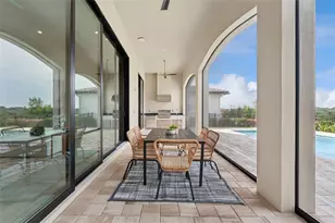 15915 Vetta Dr, Montverde, FL 34756 - Photo 45