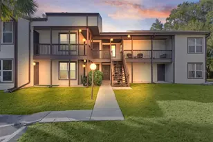 15104 Sandalwood Dr, Wildwood, FL 34785 - Photo 1