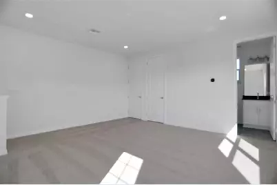 17477 Valleywood Parkway, Land O Lakes, FL 34638 - Photo 13