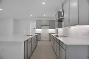 17465 Valleywood Pkwy, Land O Lakes, FL 34638 - Photo 11