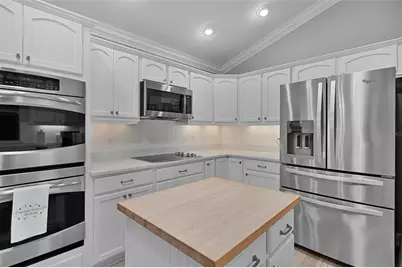 2211 Bachman Path, The Villages, FL 32162 - Photo 13