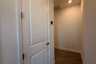 7626 Sea Oak Ct, Parrish, FL 34219 - Photo 9