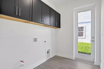 9015 Rothman Lane, Lakewood Ranch, FL 34240 - Photo 25