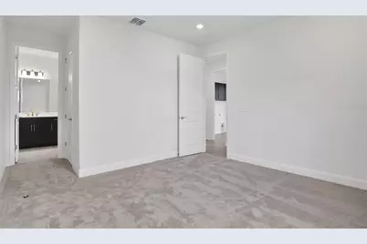 9015 Rothman Lane, Lakewood Ranch, FL 34240 - Photo 23