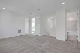 9015 Rothman Ln, Lakewood Ranch, FL 34240 - Photo 15