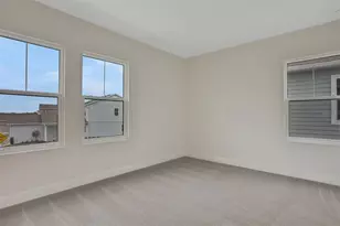 145 Thorne Ln, Lakewood Ranch, FL 34240 - Photo 7