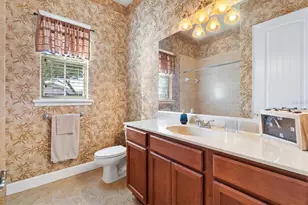 527 Dowling Cir, Lady Lake, FL 32159 - Photo 35