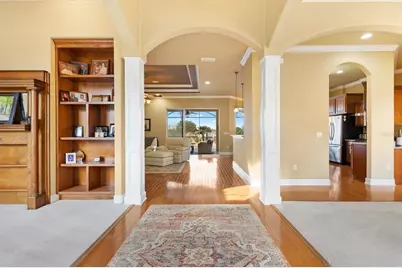 527 Dowling Circle, Lady Lake, FL 32159 - Photo 5