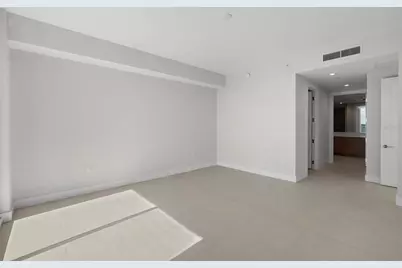 275 1st Avenue S #1005, Saint Petersburg, FL 33701 - Photo 15