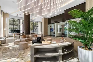 275 1st Ave S, Saint Petersburg, FL 33701 - Photo 3