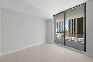 275 1st Ave S, Saint Petersburg, FL 33701 - Photo 21