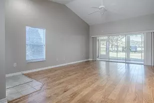 5318 Edgewater Way, Oxford, FL 34484 - Photo 5