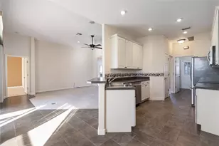 3804 Bayshore Cir, Tavares, FL 32778 - Photo 25