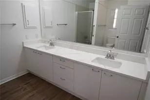 915 Ramos Dr, The Villages, FL 32159 - Photo 21