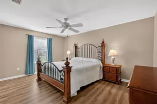 2552 Mariel Way, The Villages, FL 32162 - Photo 17