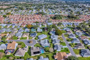 702 Perez Pl, The Villages, FL 32159 - Photo 51