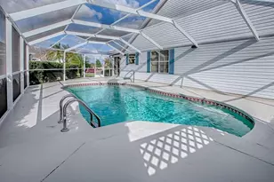 702 Perez Pl, The Villages, FL 32159 - Photo 5