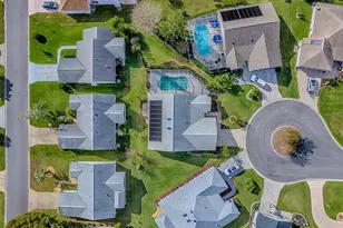 702 Perez Pl, The Villages, FL 32159 - Photo 45