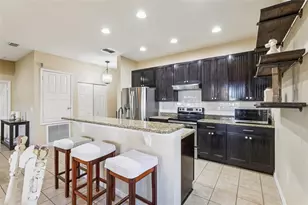 1689 Strathmore Cir, Mount Dora, FL 32757 - Photo 9