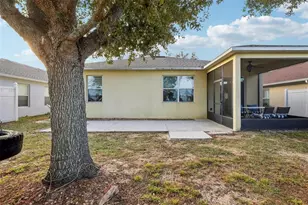 1689 Strathmore Cir, Mount Dora, FL 32757 - Photo 33