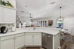 17211 SE 85th Willowick Cir, The Villages, FL 32162 - Photo 17