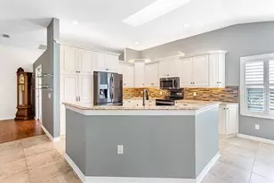 602 Juanita Ct, The Villages, FL 32159 - Photo 13