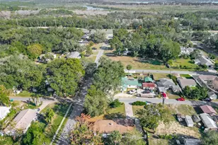 114 Park Ave, Fruitland Park, FL 34731 - Photo 5