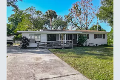 114 Park Avenue, Fruitland Park, FL 34731 - Photo 1