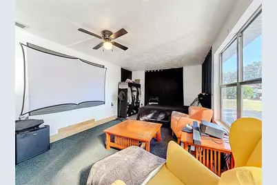 114 Park Avenue, Fruitland Park, FL 34731 - Photo 11