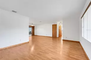 940 Johnson Dr, Clermont, FL 34711 - Photo 9