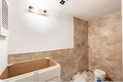 1112 W Main Street #I7, Leesburg, FL 34748 - Photo 13