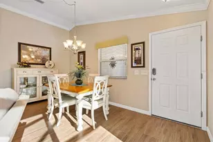 930 Margaux Trail, The Villages, FL 32162 - Photo 9