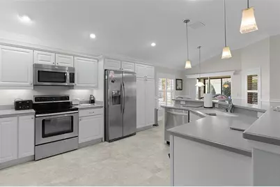 2921 Evinston Court, The Villages, FL 32163 - Photo 13