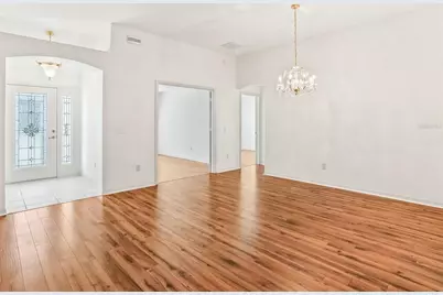 8061 SE 167th Hilltop Loop, The Villages, FL 32162 - Photo 11