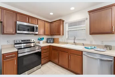 1131 Southern Sun Drive, The Villages, FL 32162 - Photo 15