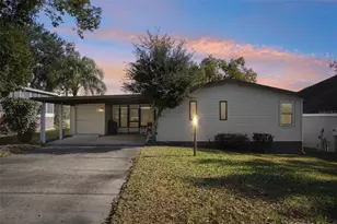 1409 Torrey Pines Dr, The Villages, FL 32159 - Photo 1