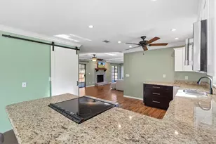 2405 SE 157th Lane Rd, Summerfield, FL 34491 - Photo 17