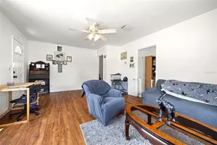 750 N Kentucky Ave, Umatilla, FL 32784 - Photo 13