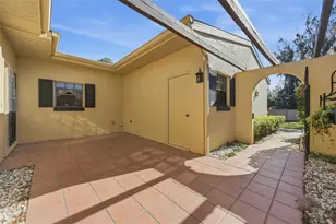 1111 Lakeshore Dr, Eustis, FL 32726 - Photo 5