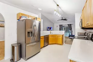 1030 Tawny Eagle Dr, Groveland, FL 34736 - Photo 11