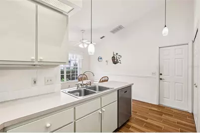 239 Juniper Way, Tavares, FL 32778 - Photo 17