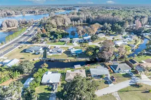 1785 S Cove Walk, Inverness, FL 34450 - Photo 37