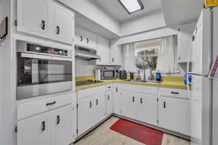 1785 S Cove Walk, Inverness, FL 34450 - Photo 13