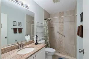 2805 Burgos Dr, The Villages, FL 32162 - Photo 23