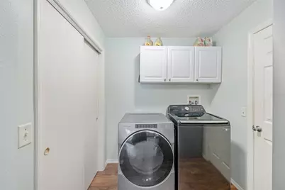 2805 Burgos Drive, The Villages, FL 32162 - Photo 15