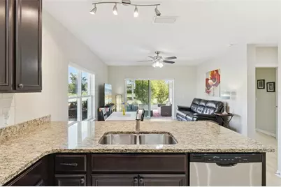 328 Vestrella Dr, Poinciana, FL 34759 - Photo 13